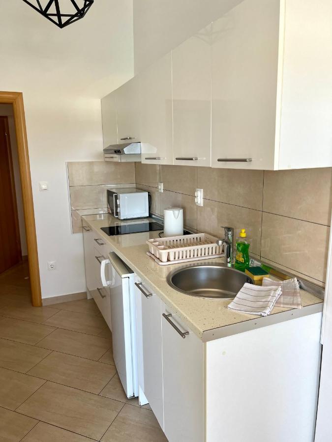 Apartments Villa Marina روغوزنيكا المظهر الخارجي الصورة