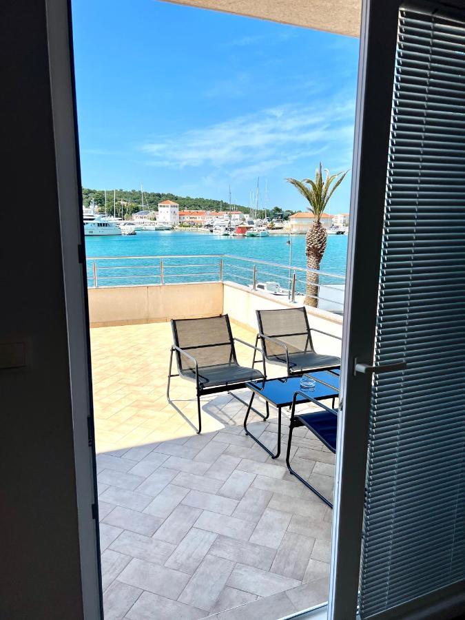 Apartments Villa Marina روغوزنيكا المظهر الخارجي الصورة