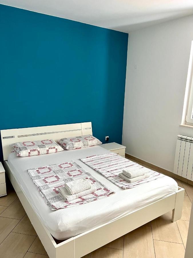 Apartments Villa Marina روغوزنيكا المظهر الخارجي الصورة