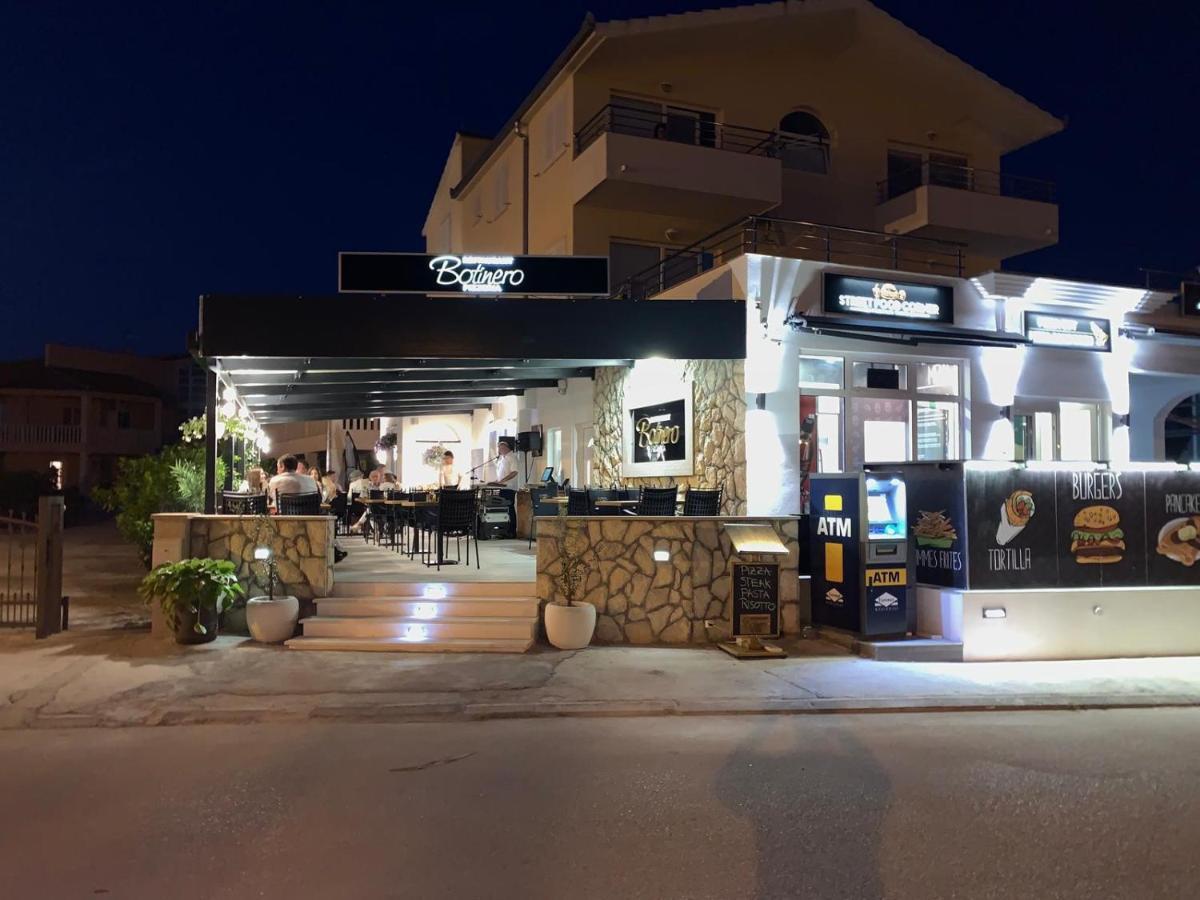 Apartments Villa Marina روغوزنيكا المظهر الخارجي الصورة